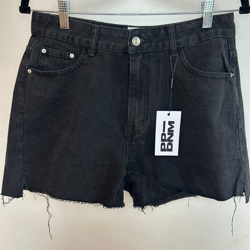 NWT Princess Polly Black "Leonie" Denim Shorts(Size 8)